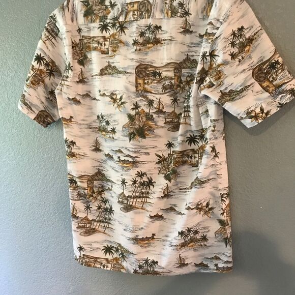 Pierre Cardin Short Sleeve Shirt - Picture 2 of 9